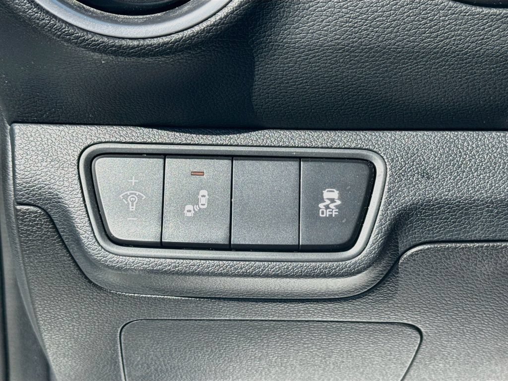 Certified 2023 Kia Forte GT-Line FWD image 10