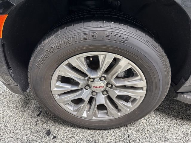 Used 2022 GMC Yukon XL Denali w/ Max Trailering Package AWD/4WD image 3