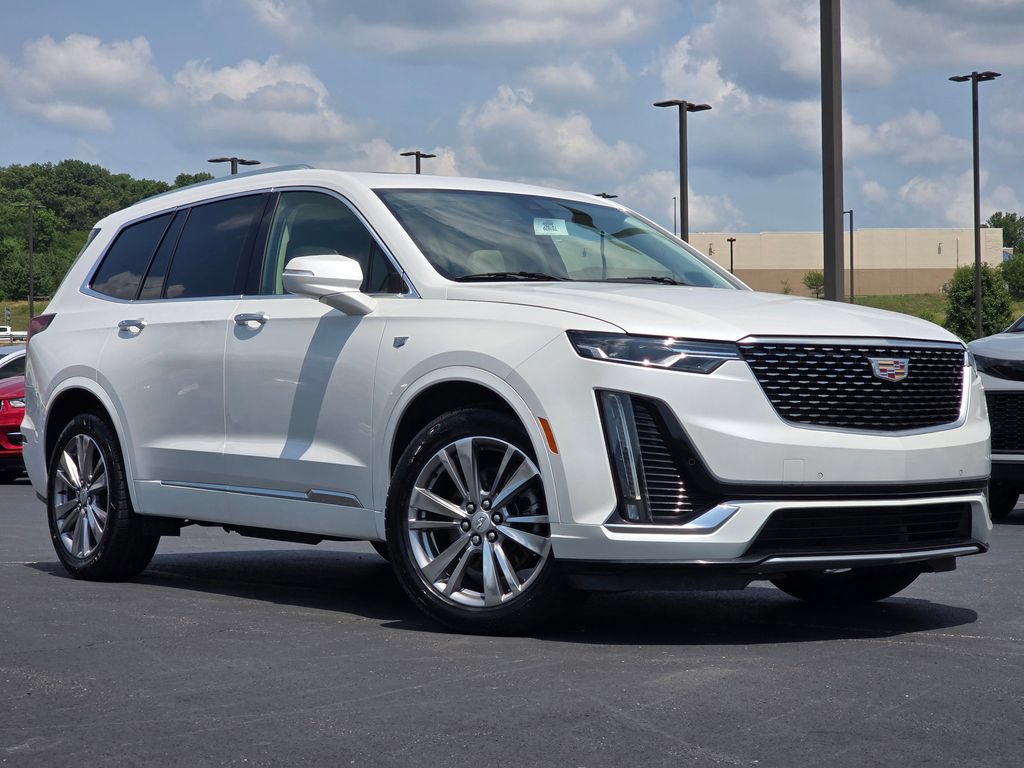 Used 2023 Cadillac XT6 Premium Luxury FWD image 1