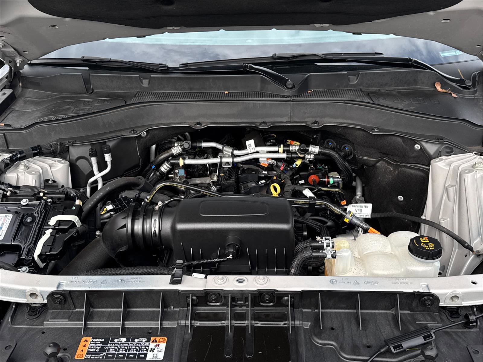 Used 2022 Ford Explorer XLT w/ Equipment Group 202A image 24