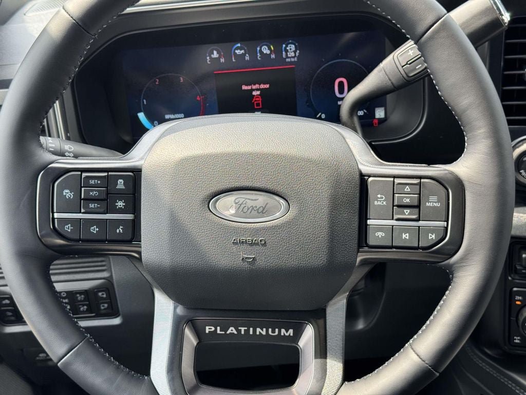 New 2026 Ford F350 Platinum w/ Tremor Off-Road Package AWD/4WD image 18