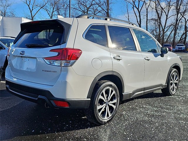 Used 2019 Subaru Forester Limited image 6