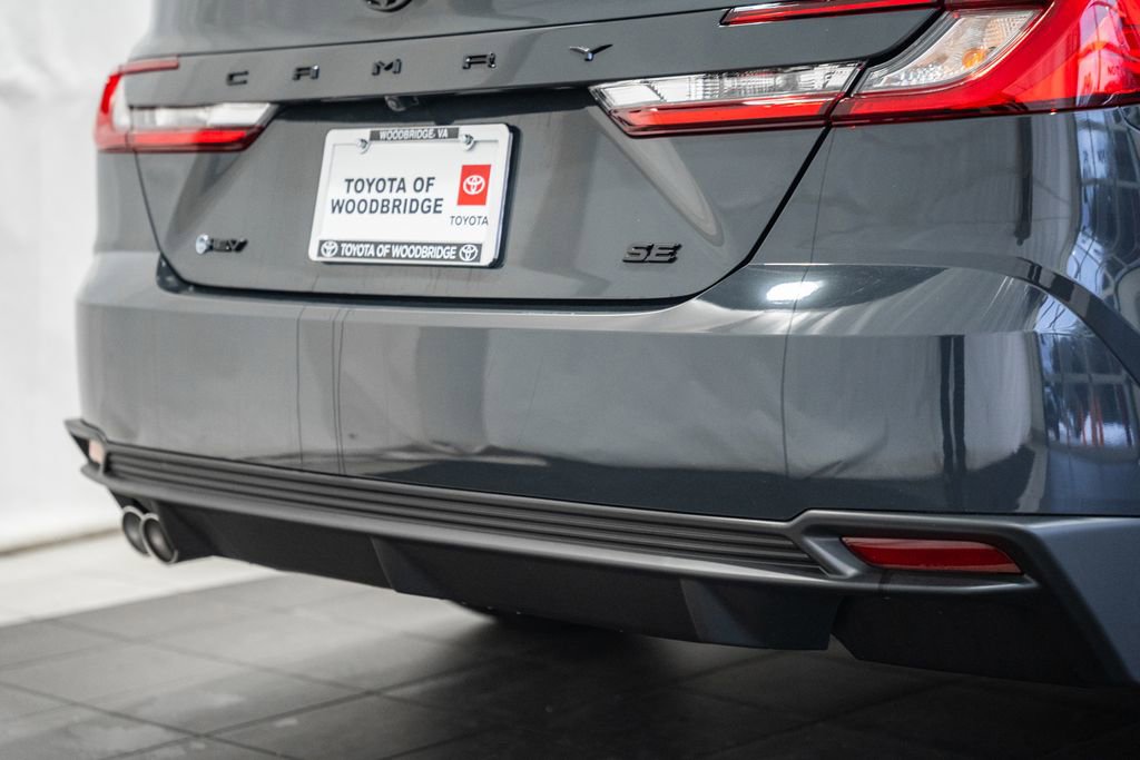 New 2026 Toyota Camry SE image 9