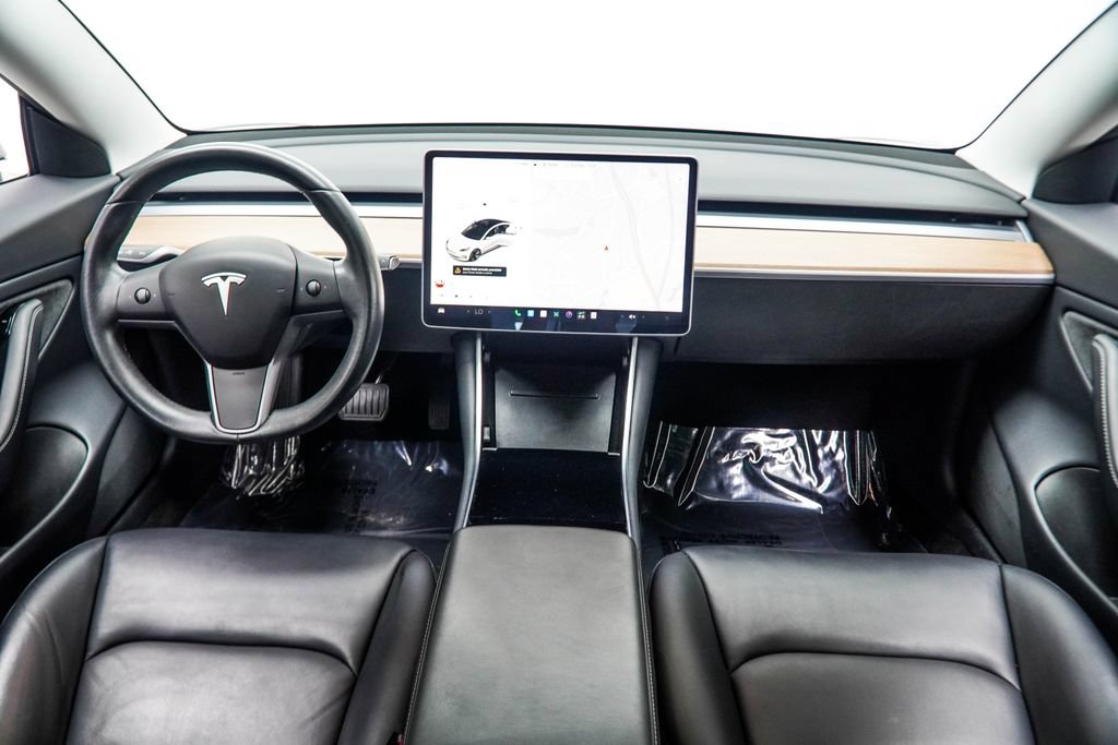 Used 2019 Tesla Model 3 Mid Range RWD image 5