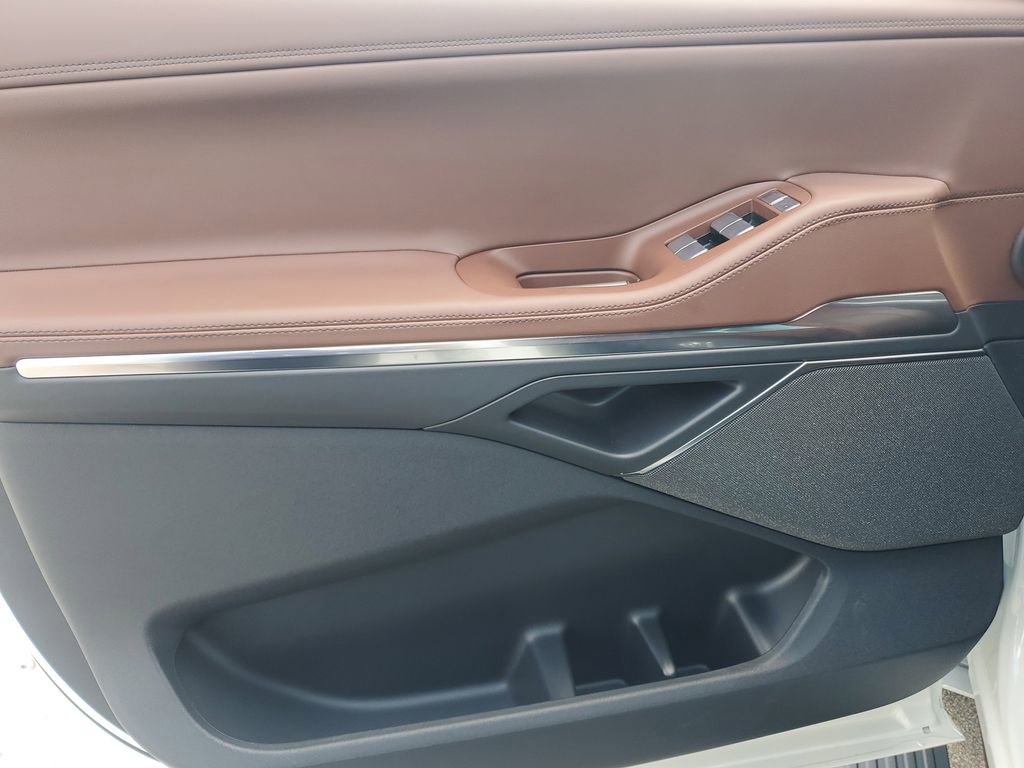 New 2025 Lincoln Navigator L Reserve image 19