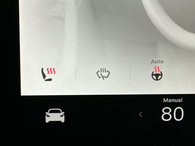 Used 2023 Tesla Model 3 Standard Range image 16