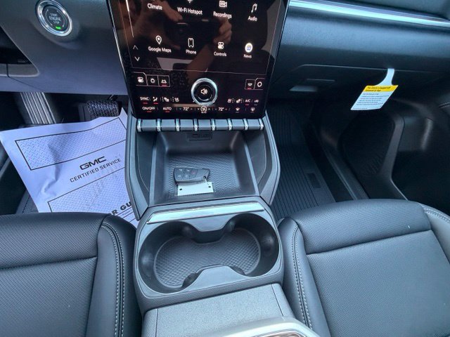 New 2027 GMC Terrain Elevation w/ Elevation Premium Package FWD image 9