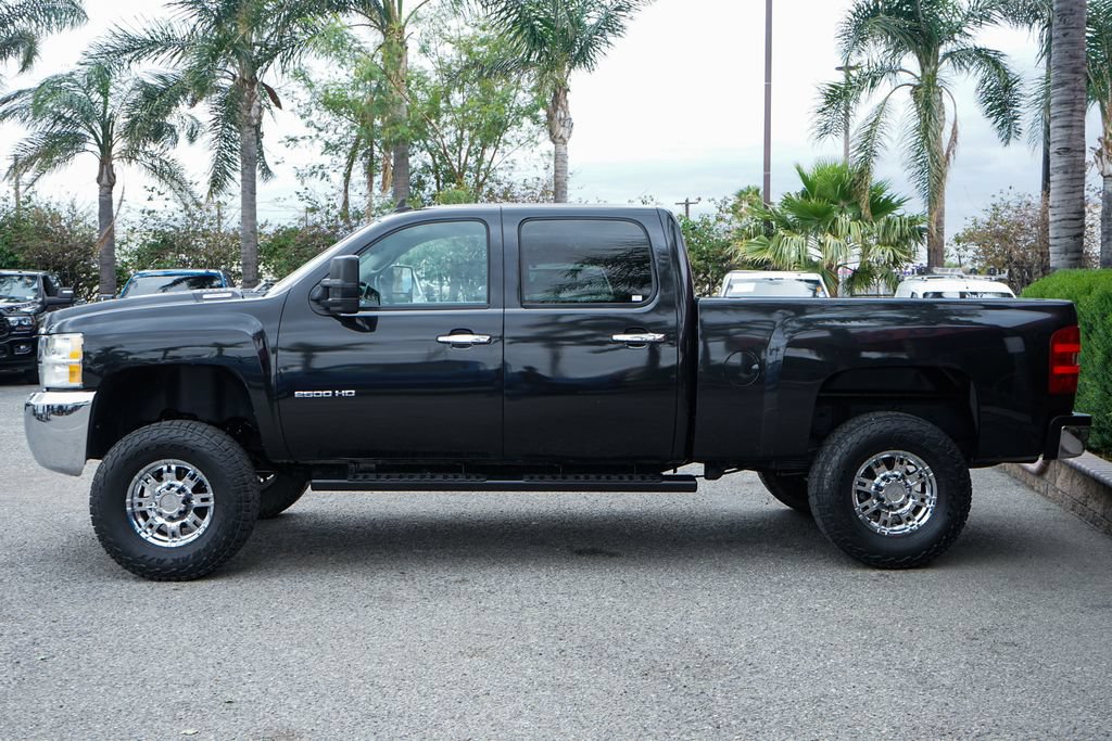 Used 2010 Chevrolet Silverado 2500 LT RWD image 5