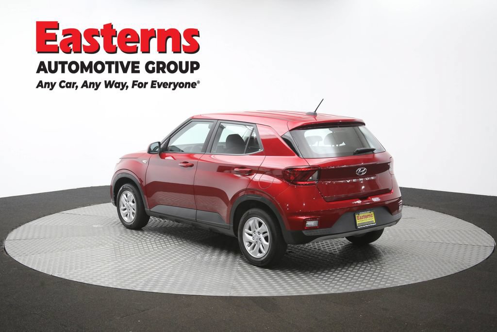 Used 2025 Hyundai Venue SE FWD image 62