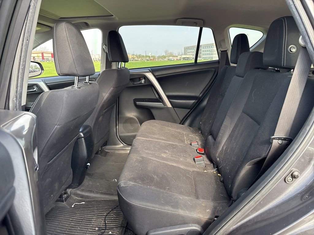 Used 2018 Toyota RAV4 XLE image 15