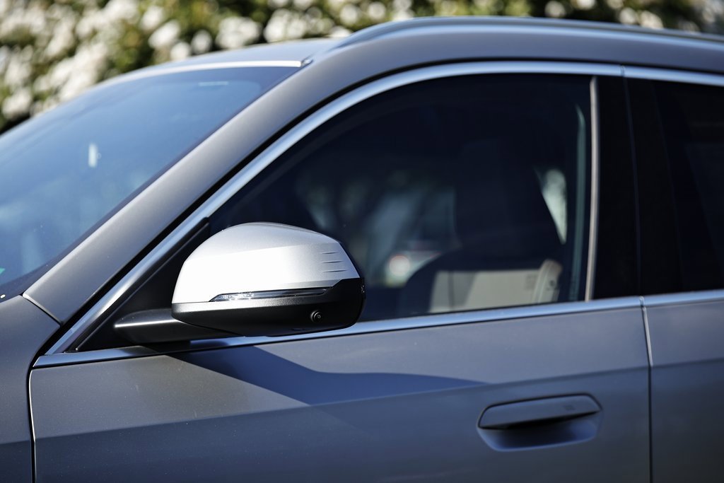 New 2025 BMW X1 xDrive28i w/ Technology Package image 10