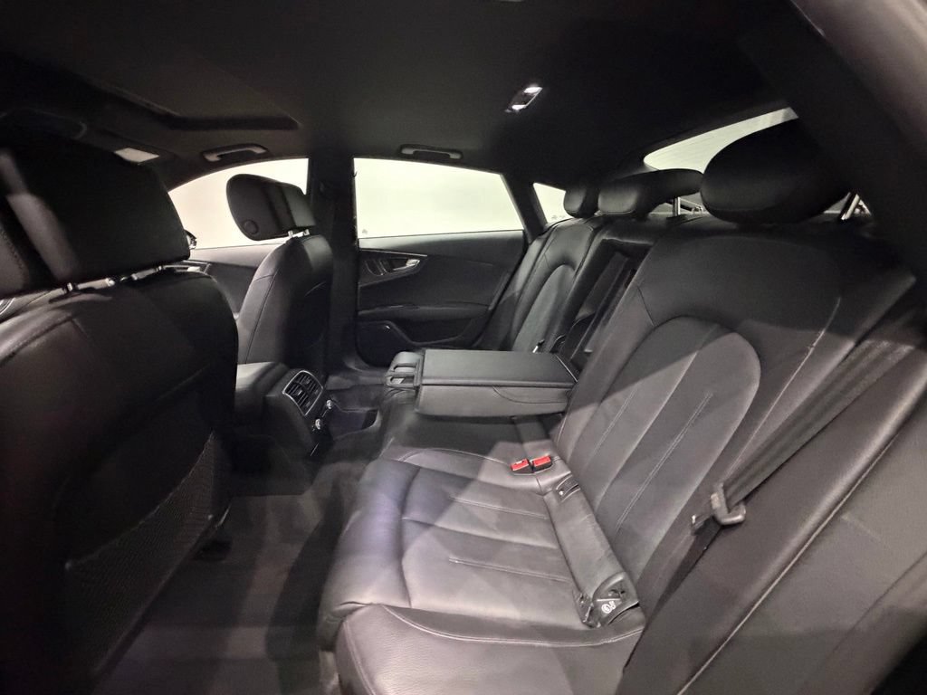 Used 2017 Audi A7 3.0T Premium Plus w/ Black Optic Package AWD/4WD image 30