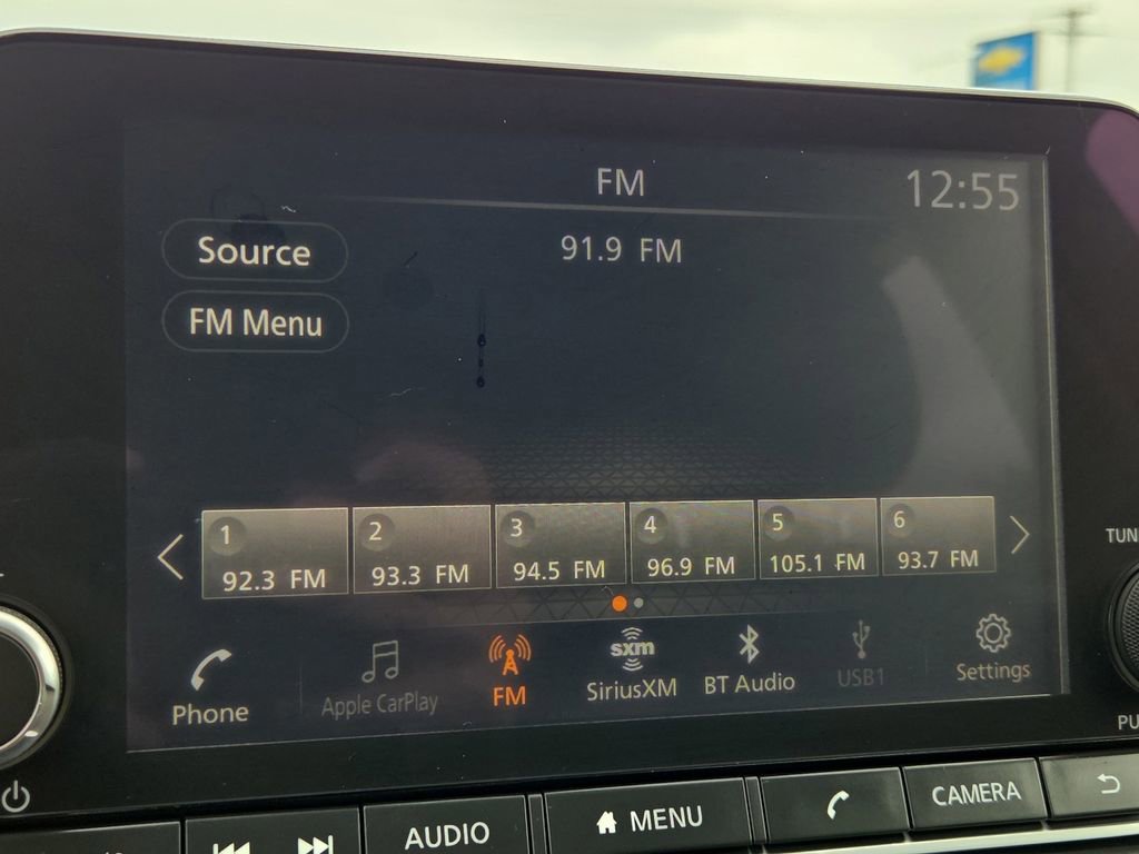 Certified 2025 Nissan Rogue SV image 26