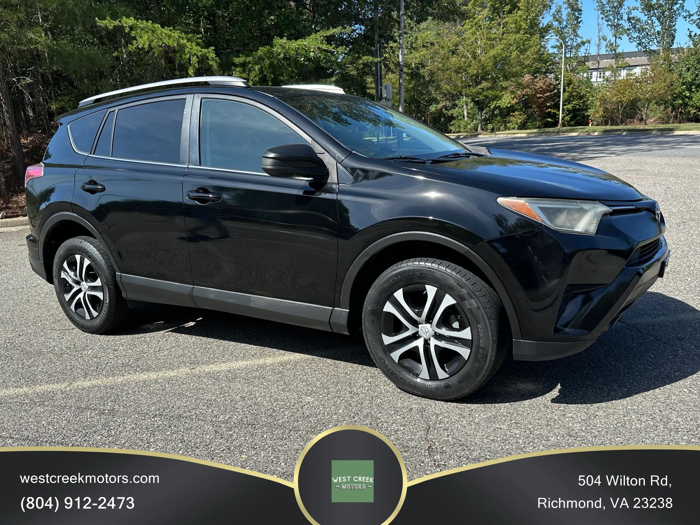 Used 2016 Toyota RAV4 LE AWD/4WD image 2