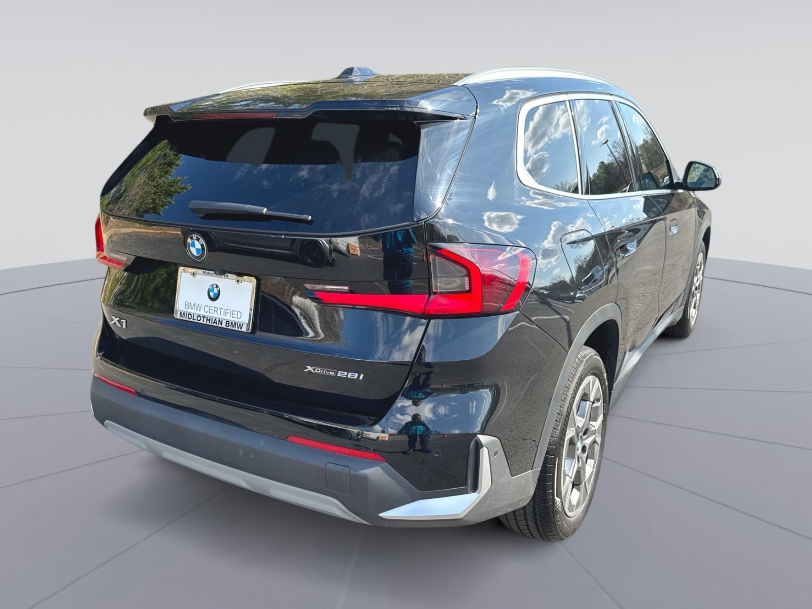 Certified 2023 BMW X1 xDrive28i w/ Convenience Package image 29