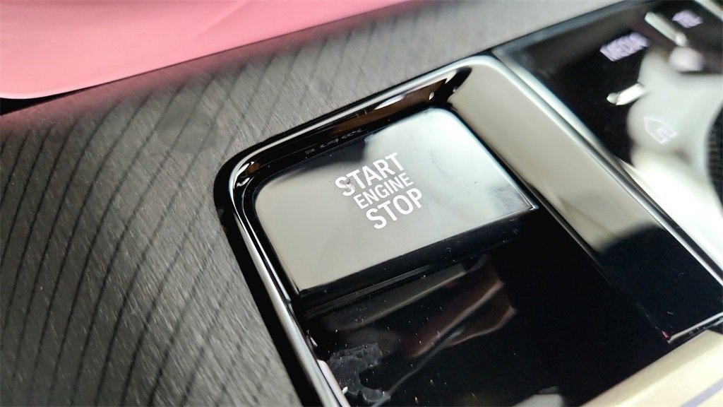 New 2025 BMW X3 xDrive30i w/ Premium Package image 31