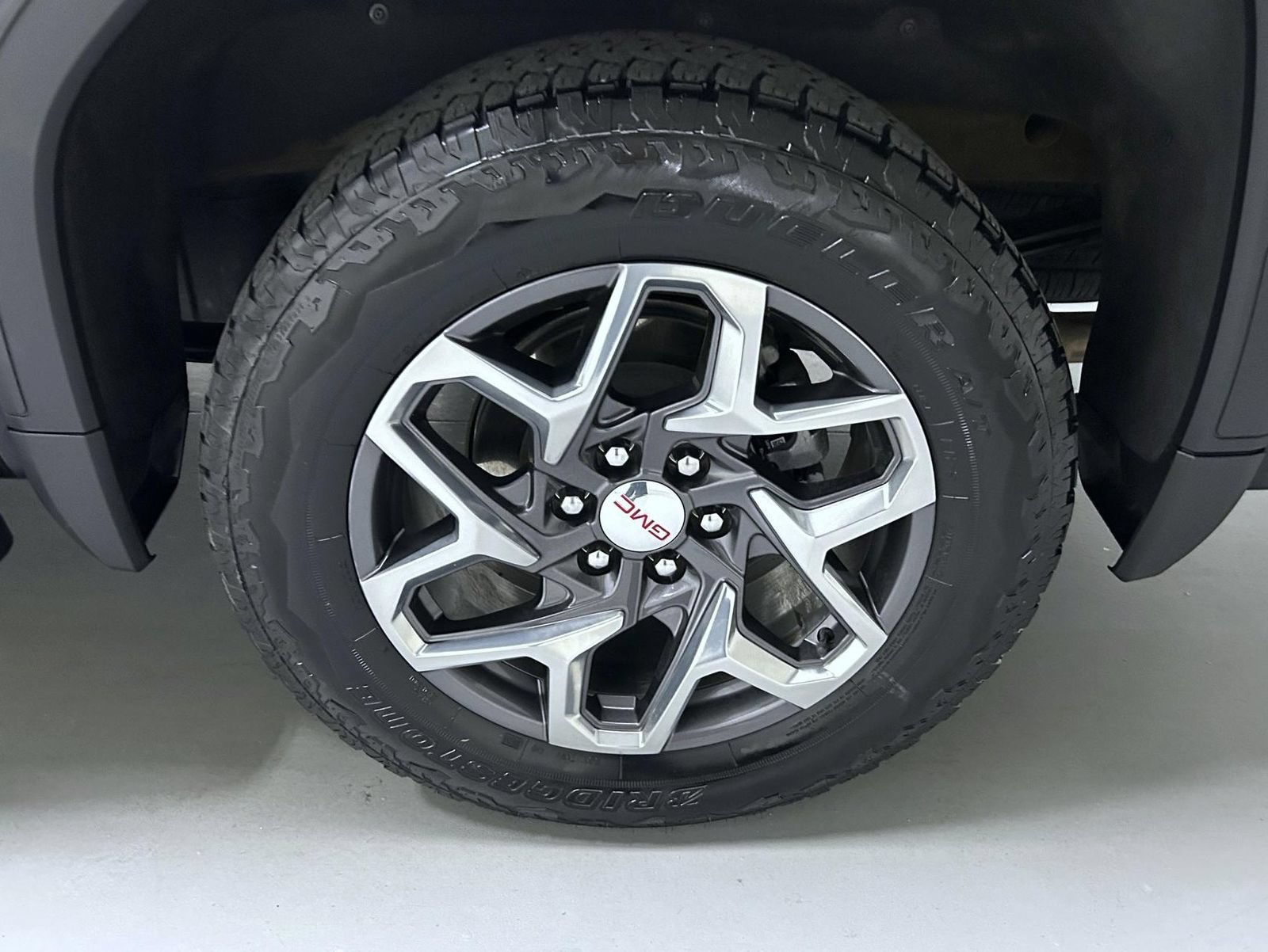 Used 2024 GMC Sierra 1500 SLT w/ SLT Premium Plus Package AWD/4WD image 22