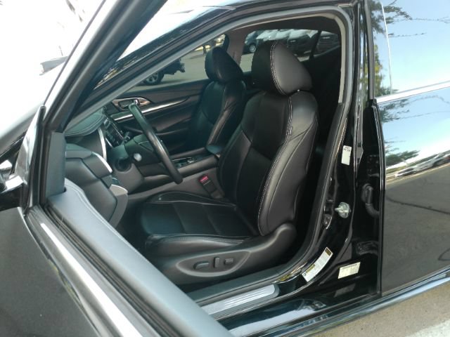 Used 2021 Nissan Maxima 3.5 SV w/ Floor Mat Group FWD image 14