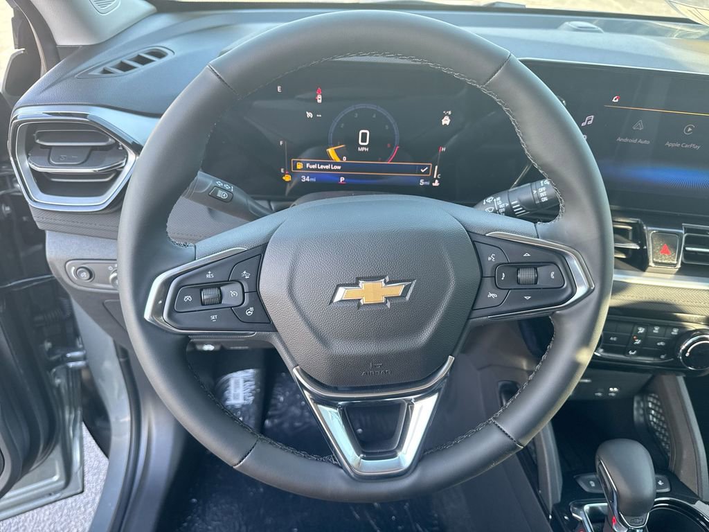 New 2026 Chevrolet TrailBlazer LT w/ LT Cold Weather Package FWD image 16