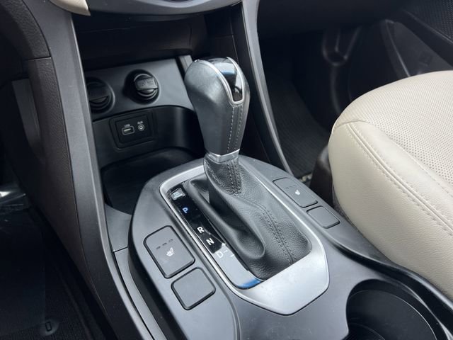 Used 2018 Hyundai Santa Fe Sport image 33