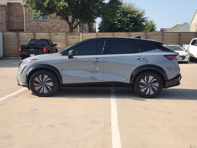 Used 2023 Nissan Ariya AWD/4WD image 12