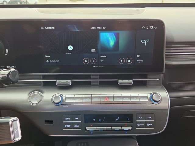 Used 2025 Hyundai Kona SE image 22