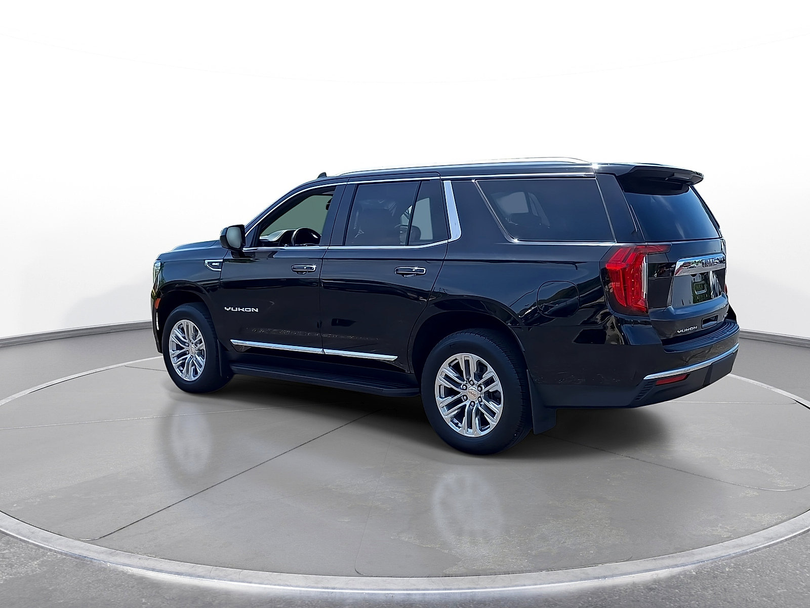 Used 2021 GMC Yukon SLT AWD/4WD image 6