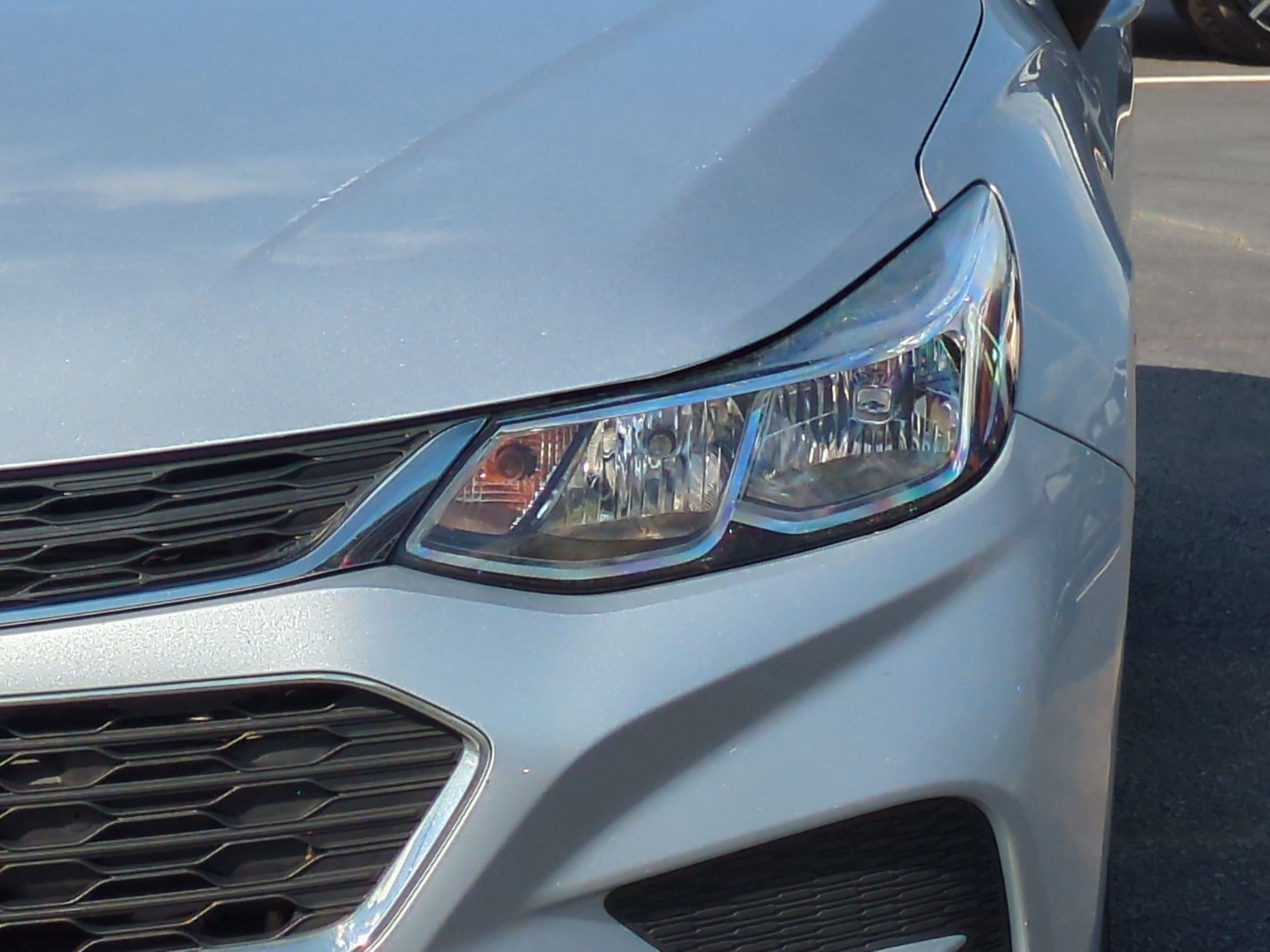 Used 2018 Chevrolet Cruze LS FWD image 6