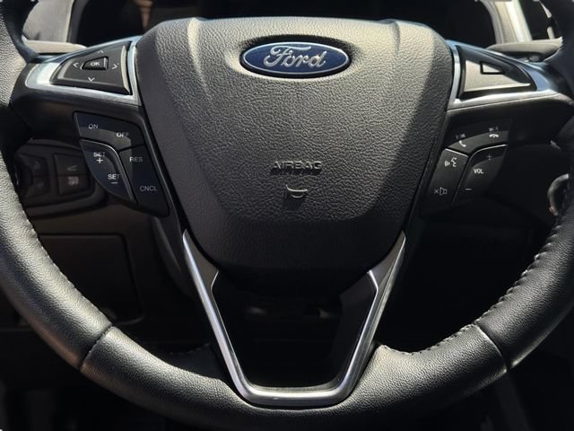 Used 2024 Ford Edge Titanium AWD/4WD image 19
