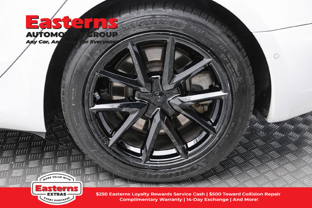 Used 2019 Tesla Model 3 Standard Range Plus RWD image 9