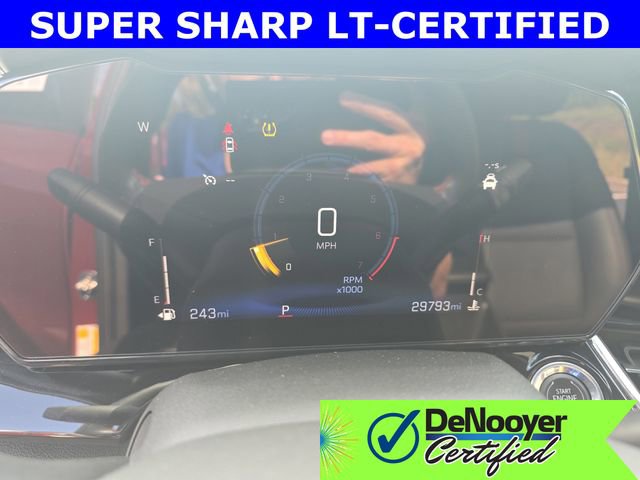 Used 2024 Chevrolet Trax RS w/ Sunroof Package image 18