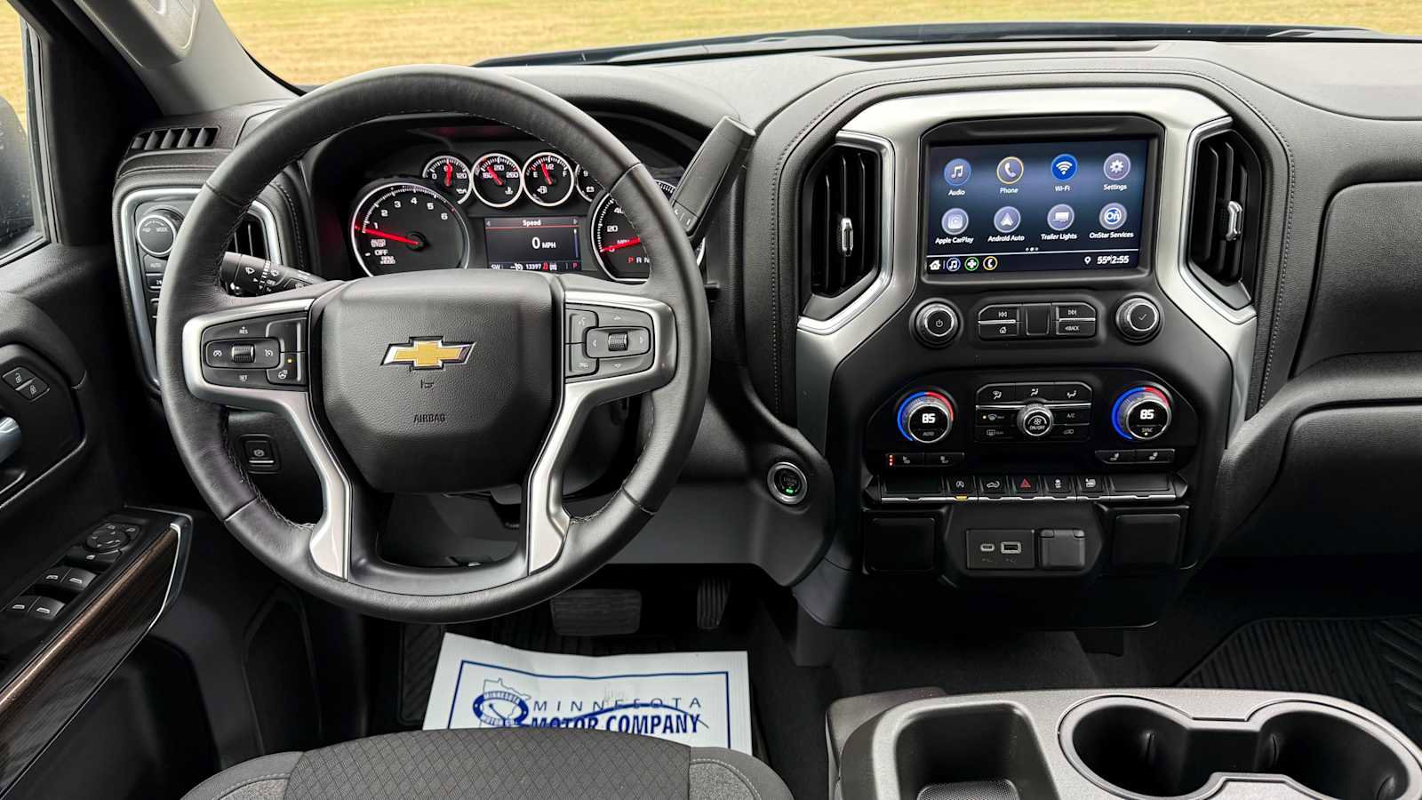 Used 2022 Chevrolet Silverado 1500 LT image 10
