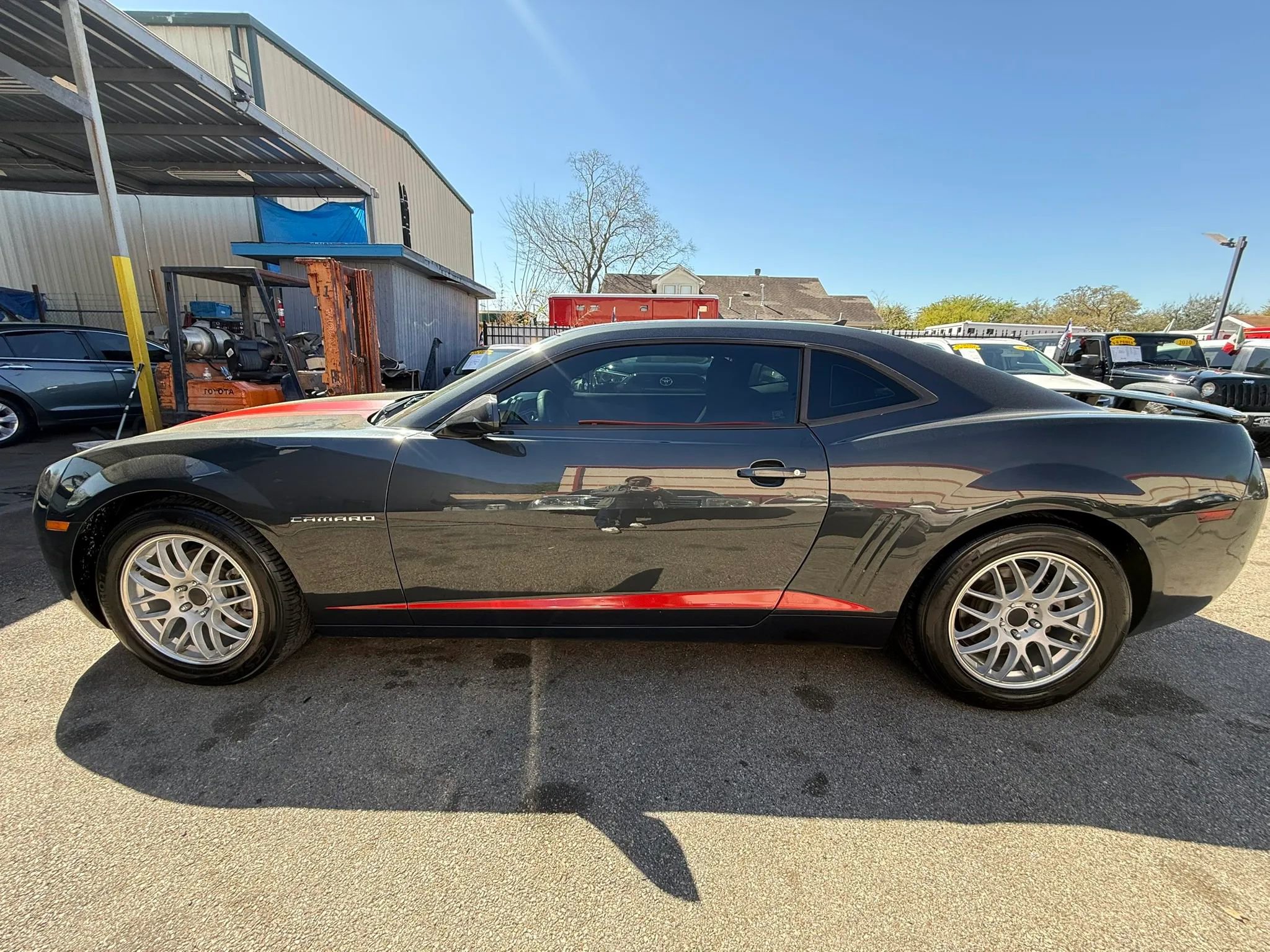 Used 2013 Chevrolet Camaro LS RWD image 4