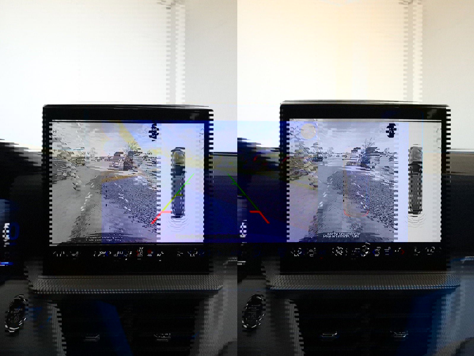 New 2025 Ford Explorer Active w/ Active Comfort Package image 30