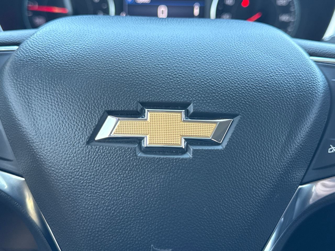 Used 2024 Chevrolet Equinox LT w/ LPO, Floor Liner Package image 30