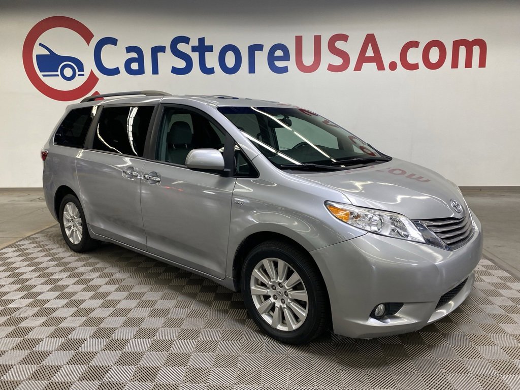 Used 2017 Toyota Sienna AWD