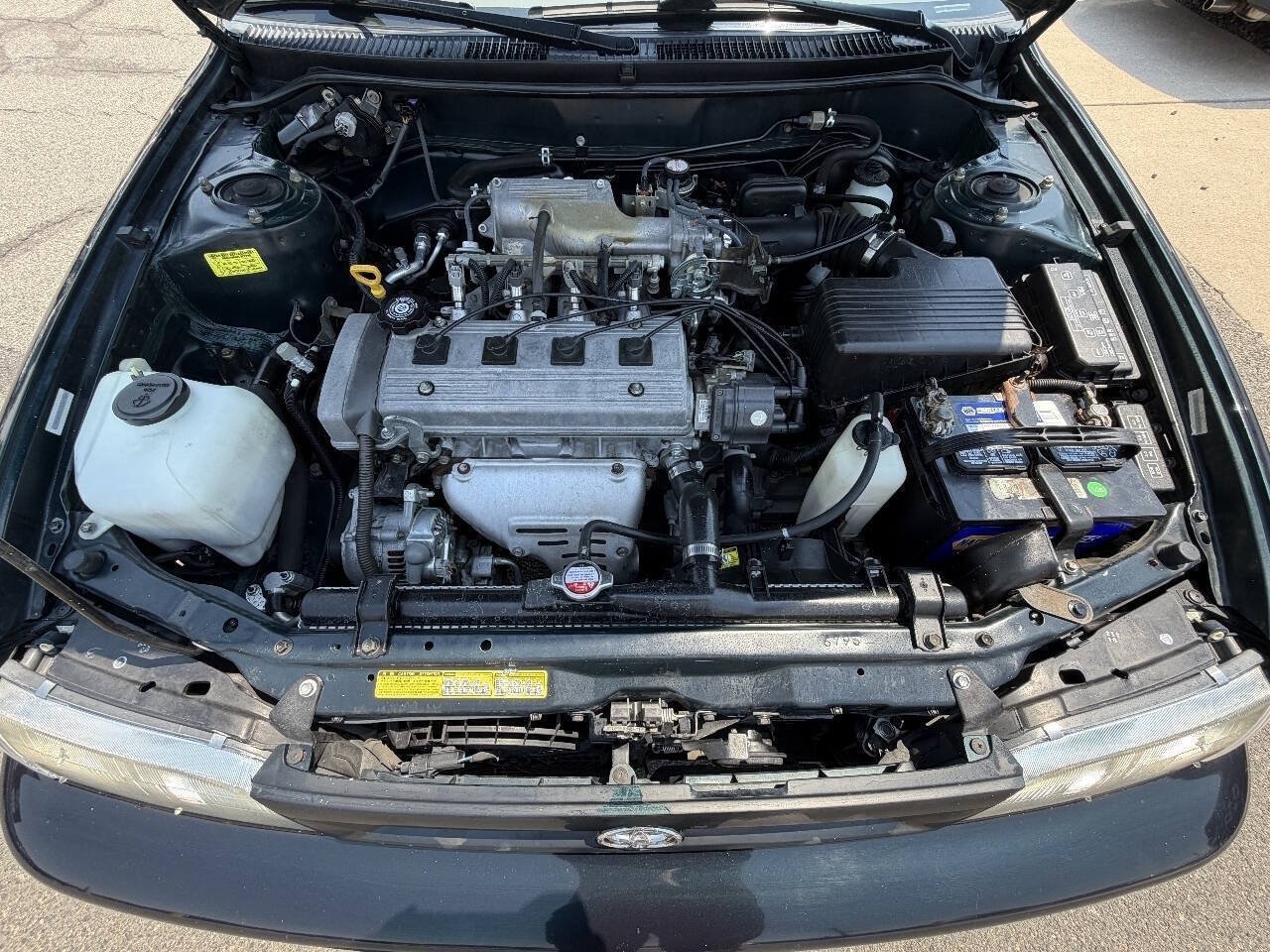 Used 1996 Toyota Corolla FWD image 40