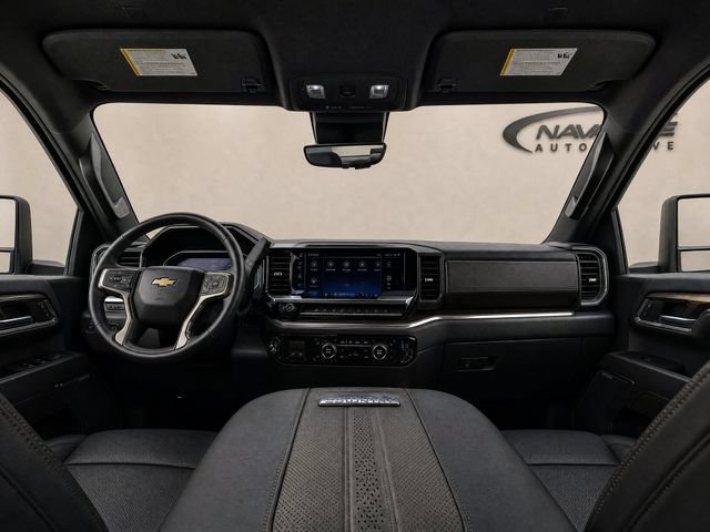 Used 2024 Chevrolet Silverado 2500 High Country w/ High Country Premium Package AWD/4WD image 10