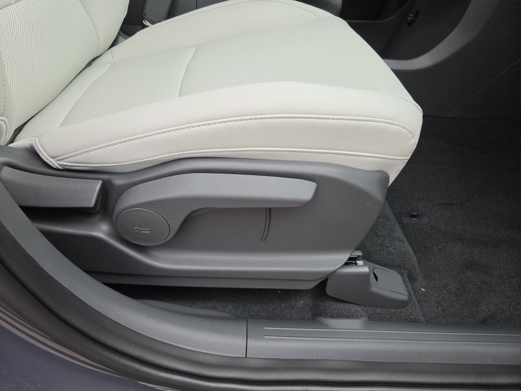New 2027 Hyundai Santa Fe SEL FWD image 36