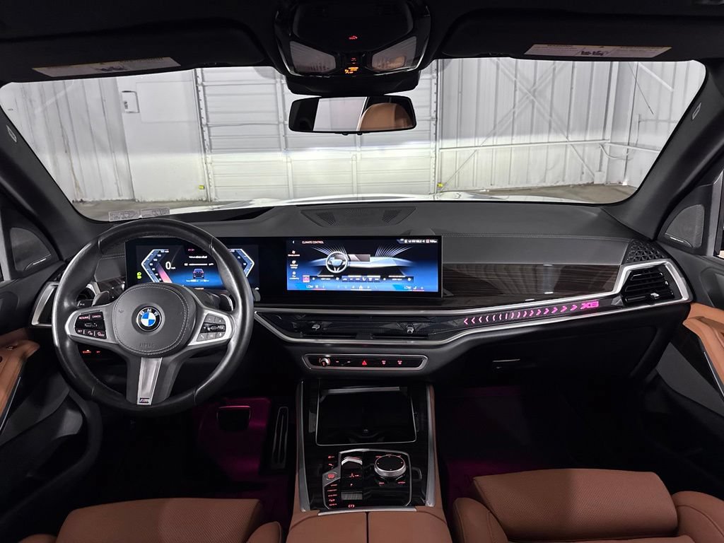 Used 2024 BMW X5 xDrive40i w/ M Sport Package AWD/4WD image 22