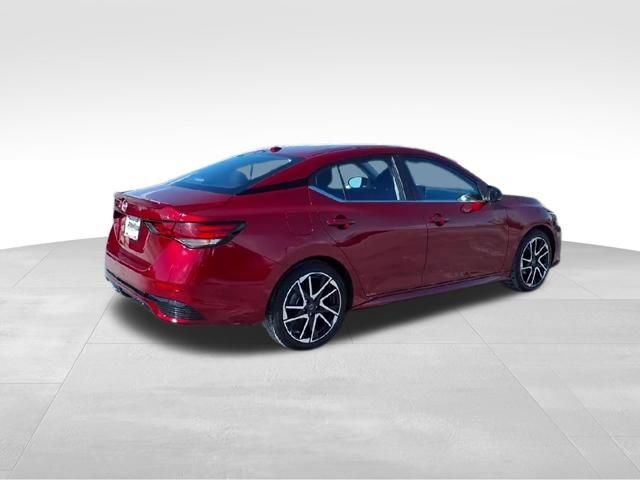 Used 2025 Nissan Sentra SR image 11