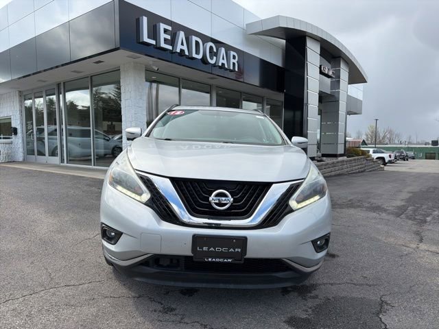 Used 2018 Nissan Murano SV w/ Premium Package image 8