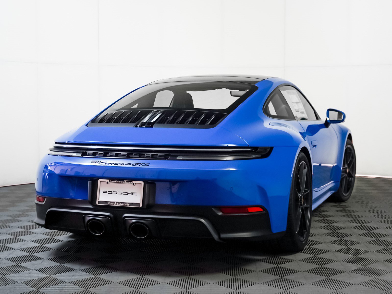 New 2026 Porsche 911 Carrera 4 GTS image 10