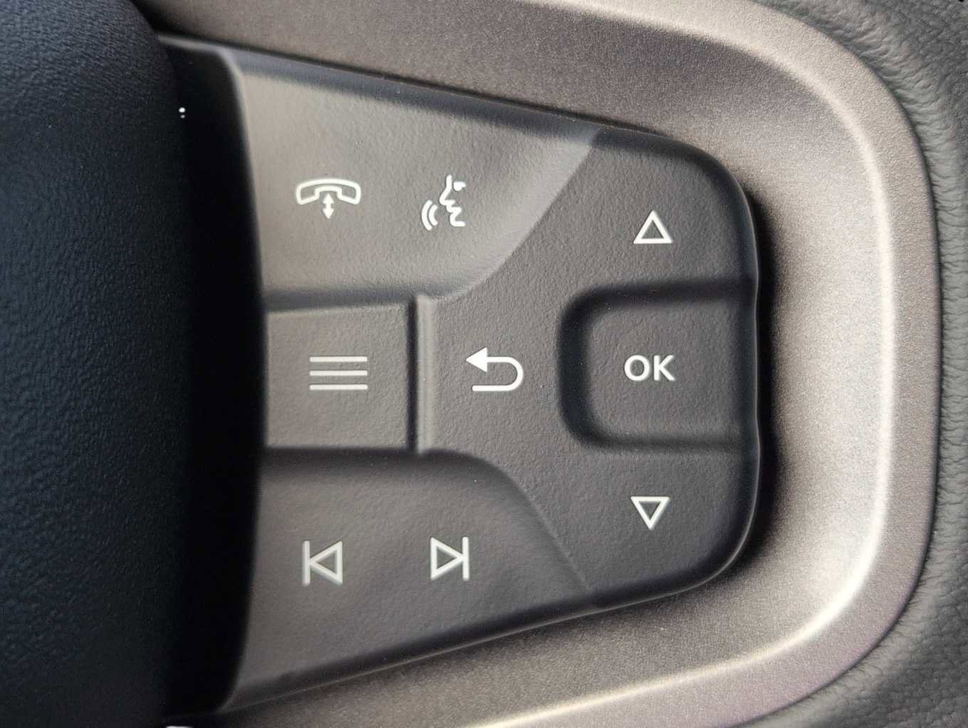 New 2025 Ford Bronco Badlands image 23