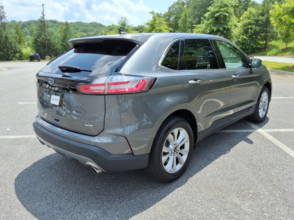 Used 2024 Ford Edge Titanium AWD/4WD image 5