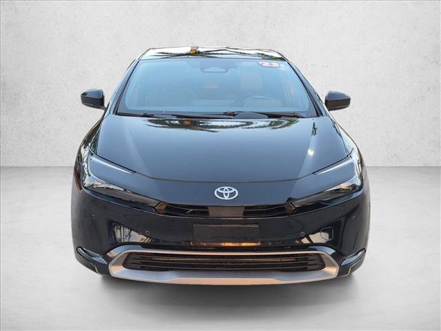 Used 2023 Toyota Prius Limited FWD video 2