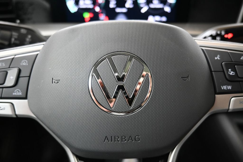 New 2026 Volkswagen Tiguan SE AWD/4WD image 29