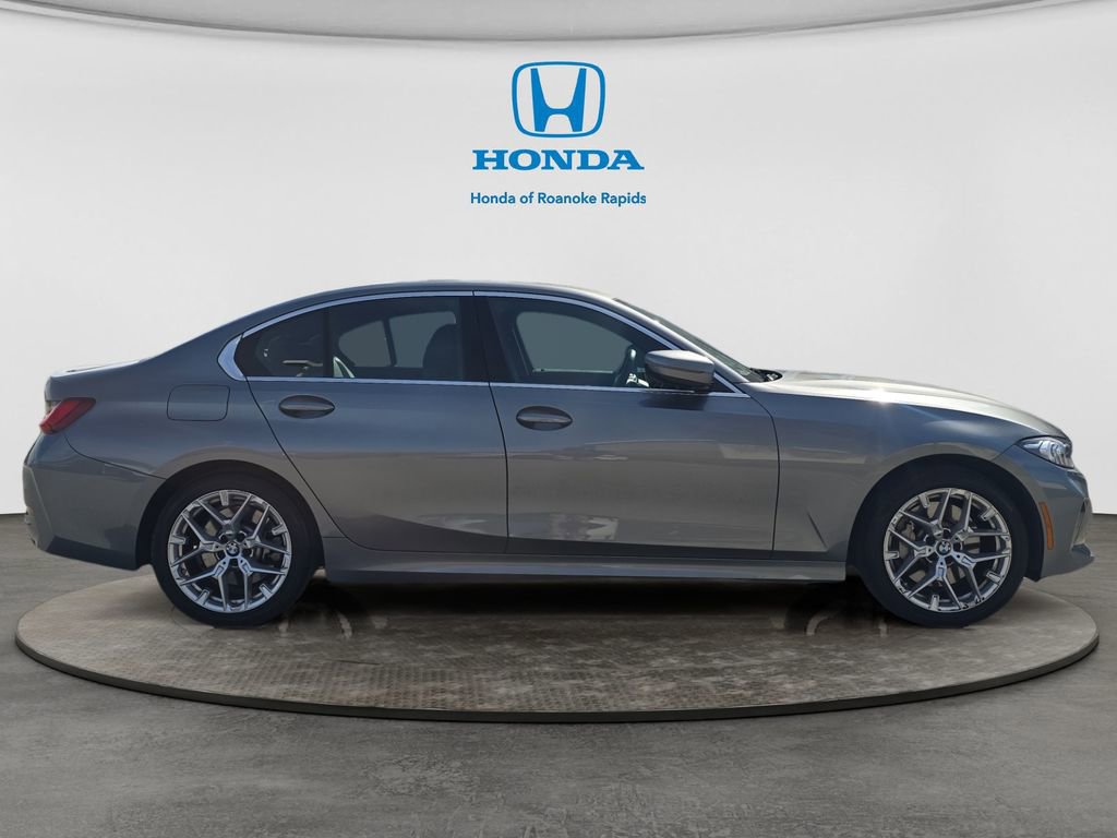Used 2025 BMW 330i Sedan image 6
