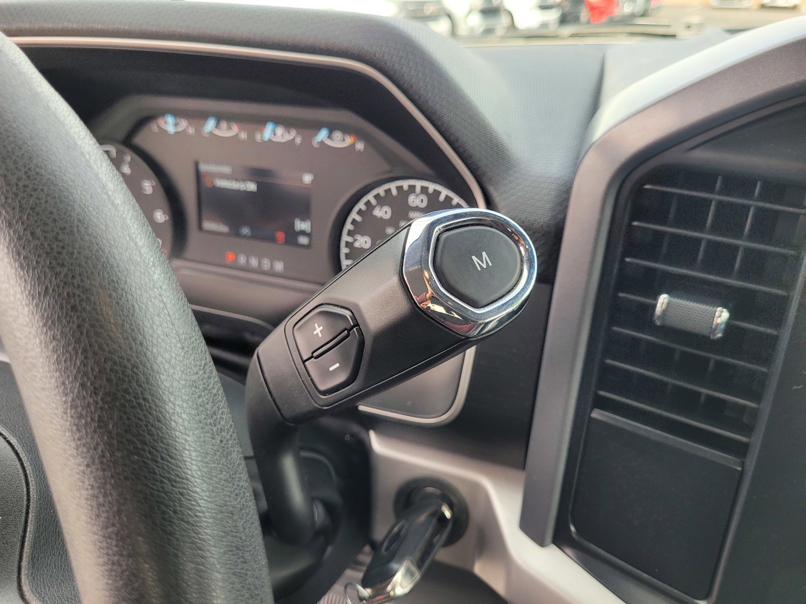 Used 2023 Ford F150 XLT image 22