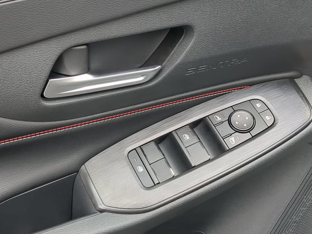New 2026 Nissan Sentra SR FWD image 12